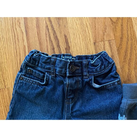 The Children's Place jeans and joggers size 2T Perfect Dinosaurs Boot Cut - Picture 2 of 5